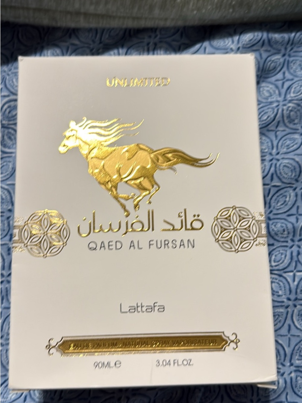 Qaed Al Fursan Women’s Fragrance - White & Gold
